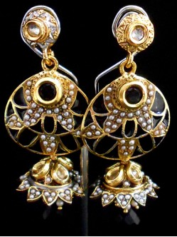 latest_earrings_2420PER19312